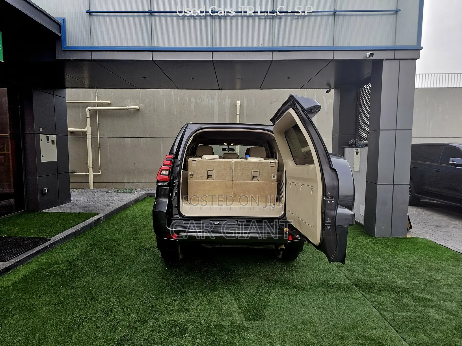 Toyota Land Cruiser Prado 4.0 2022 Gray
