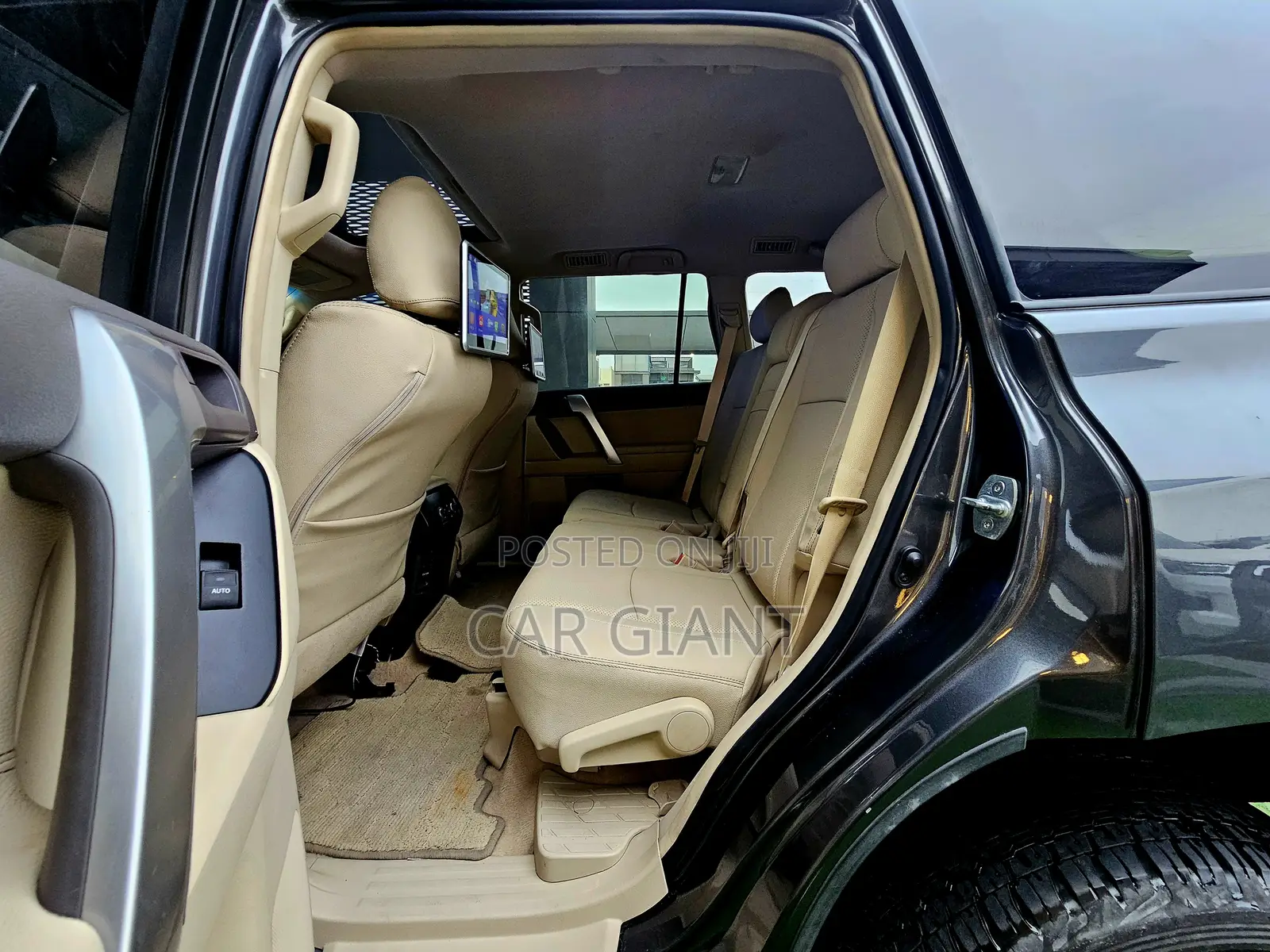 Toyota Land Cruiser Prado 4.0 2022 Gray