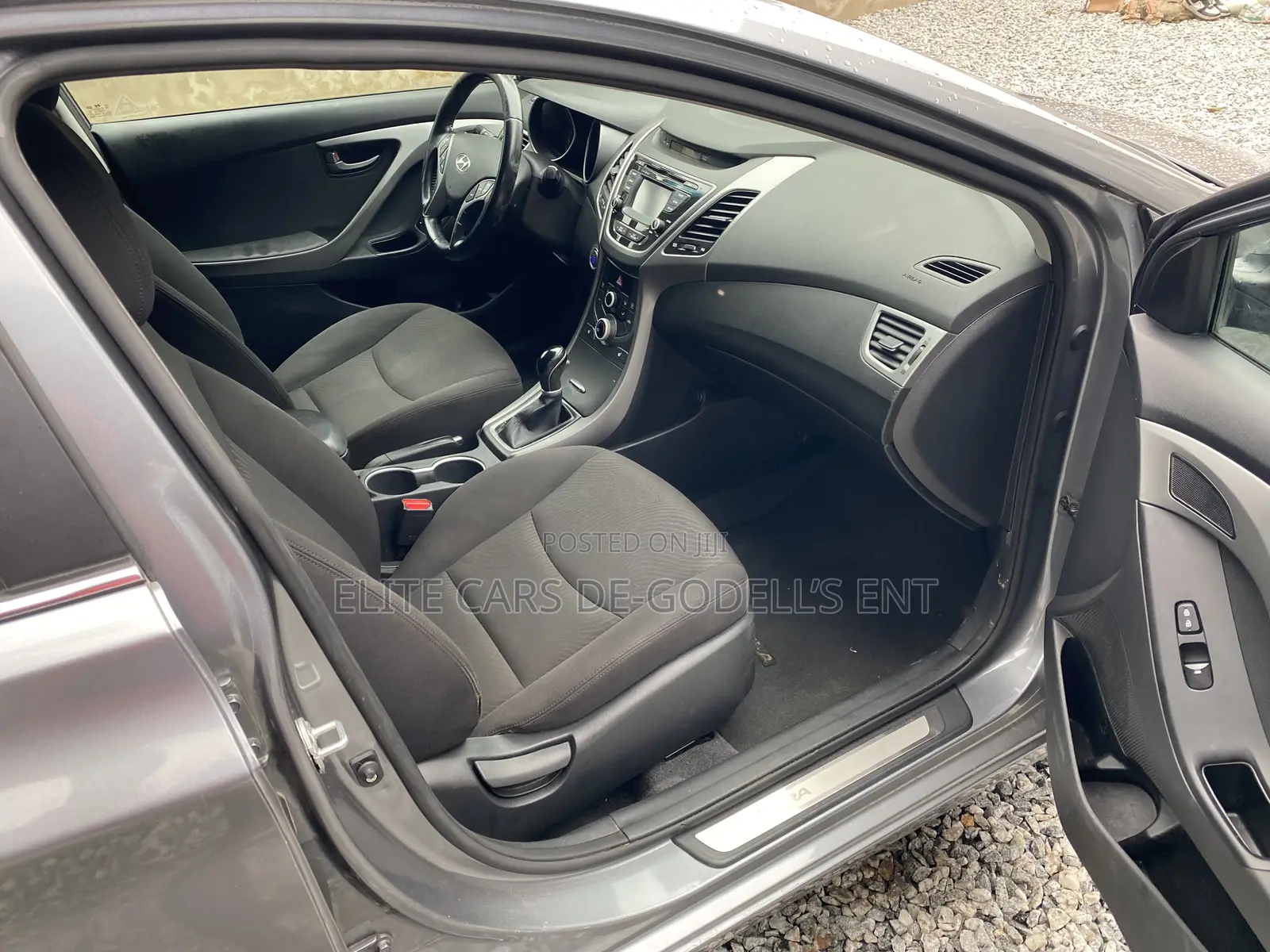 Hyundai Elantra Limited Sedan FWD (1.8L 4cyl 6A) 2016 Gray