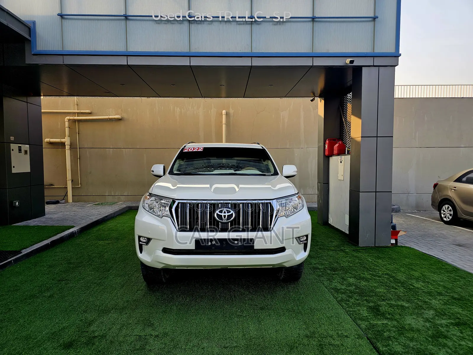 Toyota Land Cruiser Prado 4.0 Petrol GX-R 2022 White