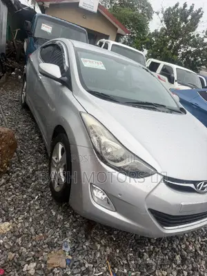 Hyundai Avante 2014 Silver