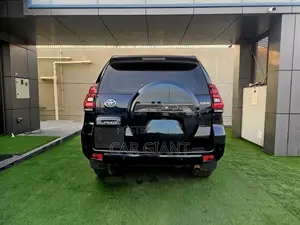 Toyota Land Cruiser Prado 4.0 Petrol GX-R 2021 Blue