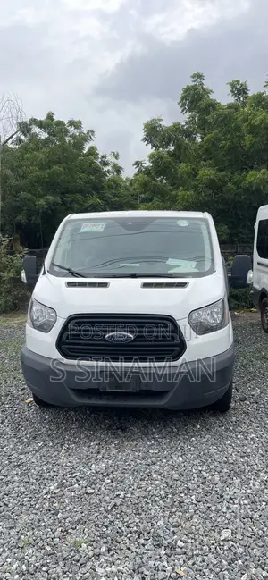 Ford Transit 2019 White