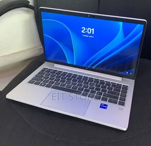 Laptop HP EliteBook 640 G10 16GB Intel Core i7 SSD 256GB