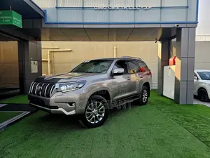 Toyota Land Cruiser Prado 4.0 Petrol GX-R 2018 Brown