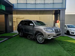 Toyota Land Cruiser Prado 4.0 Petrol GX-R 2018 Brown