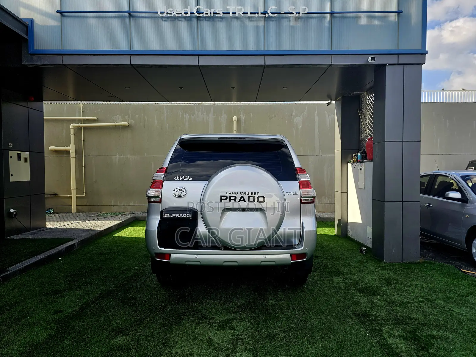 Toyota Land Cruiser Prado 4.0 Petrol GX-R 2015 Silver