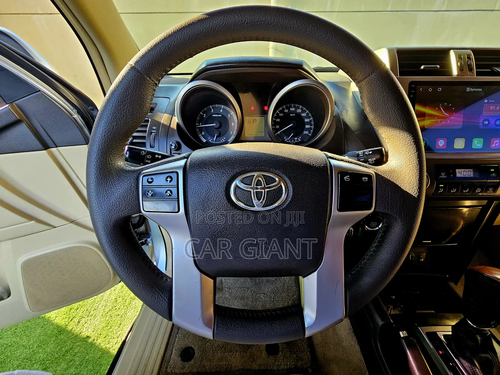 Toyota Land Cruiser Prado 4.0 Petrol GX-R 2015 Silver