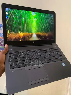 Laptop HP ZBook Studio G3 16GB Intel Core i7 HDD+SSD 500GB