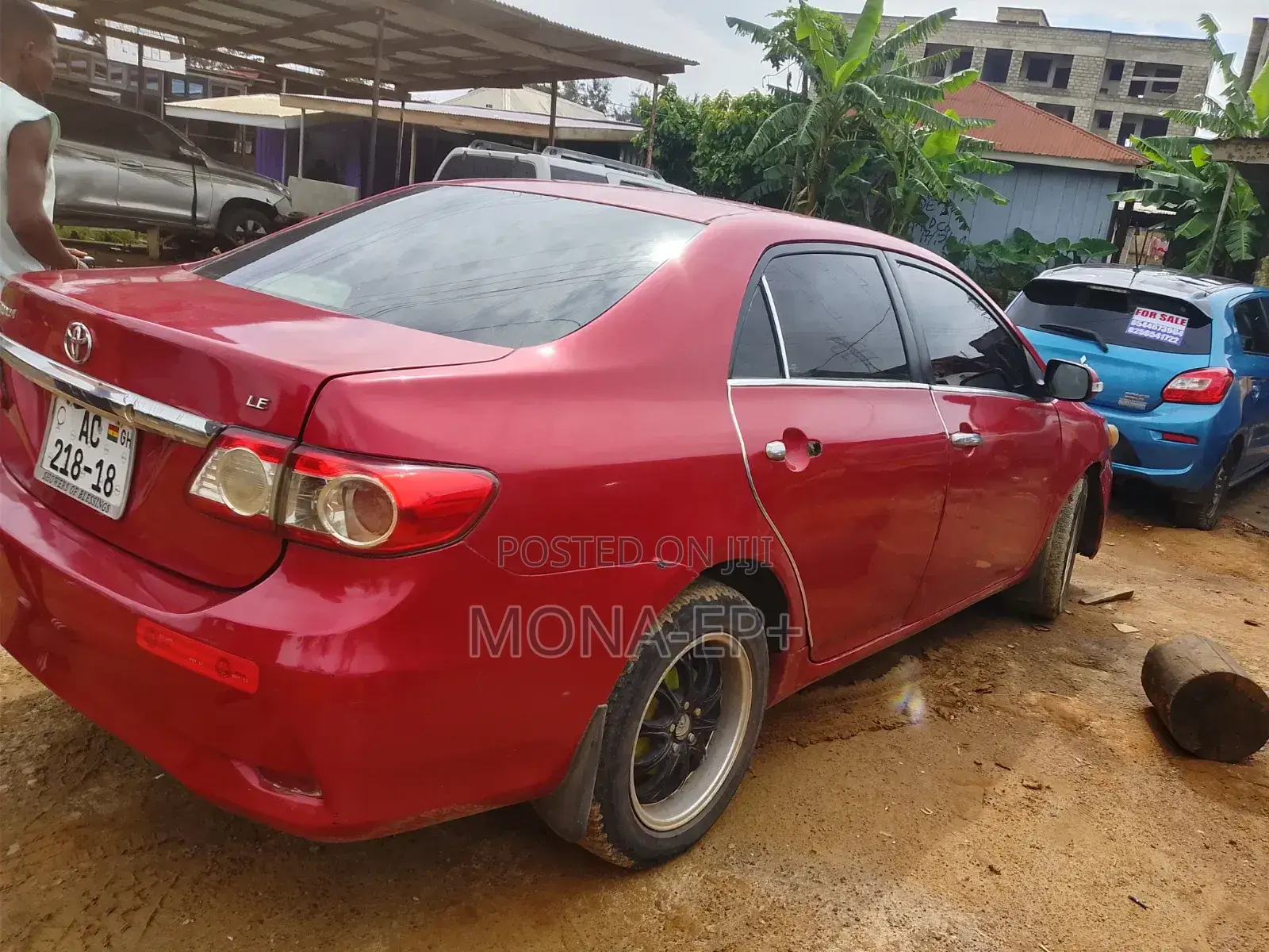 Toyota Corolla LE Special Edition 4dr Sedan (1.8L 4cyl 4A) 2013 Red