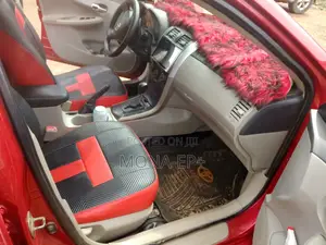 Toyota Corolla LE Special Edition 4dr Sedan (1.8L 4cyl 4A) 2013 Red
