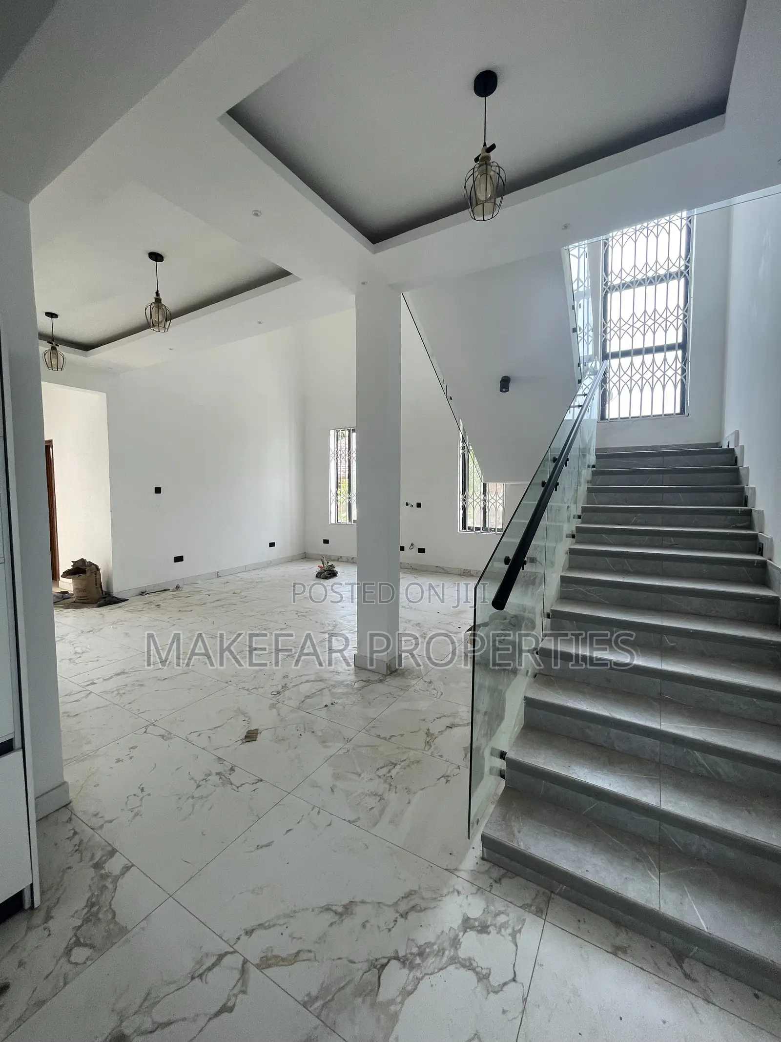 4bdrm House in Ashaley Botwe for sale