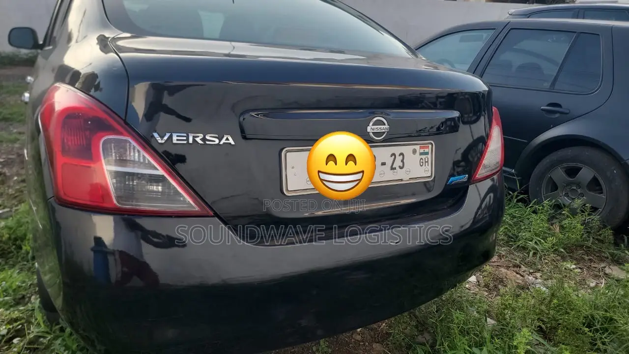 Nissan Versa 1.6 S 4dr Sedan (1.6L 4cyl 4A) 2015 Black