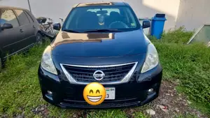 Nissan Versa 1.6 S 4dr Sedan (1.6L 4cyl 4A) 2015 Black