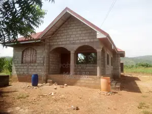 2bdrm Apartment in Lower Manya Krobo for sale