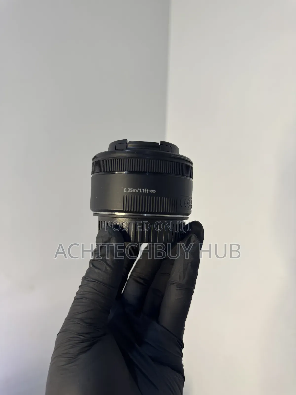 Canon 50mm F/1.8 STM Lens – 98% Like New