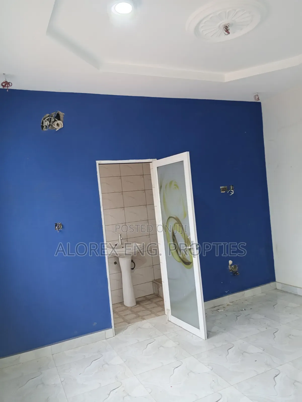 2bdrm Apartment in Oyarifa, Ghana Flag for rent
