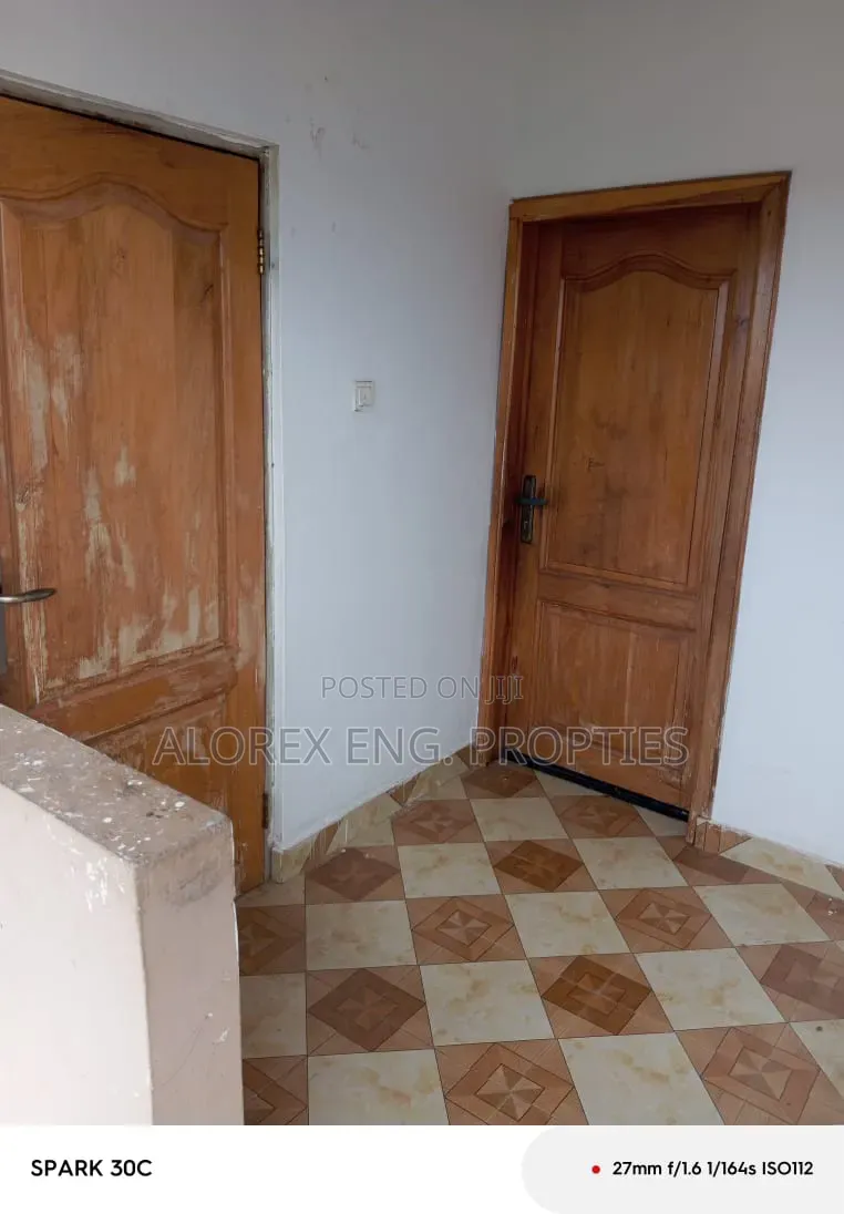 1bdrm Apartment in Adenta Amanfro, Frafraha for rent