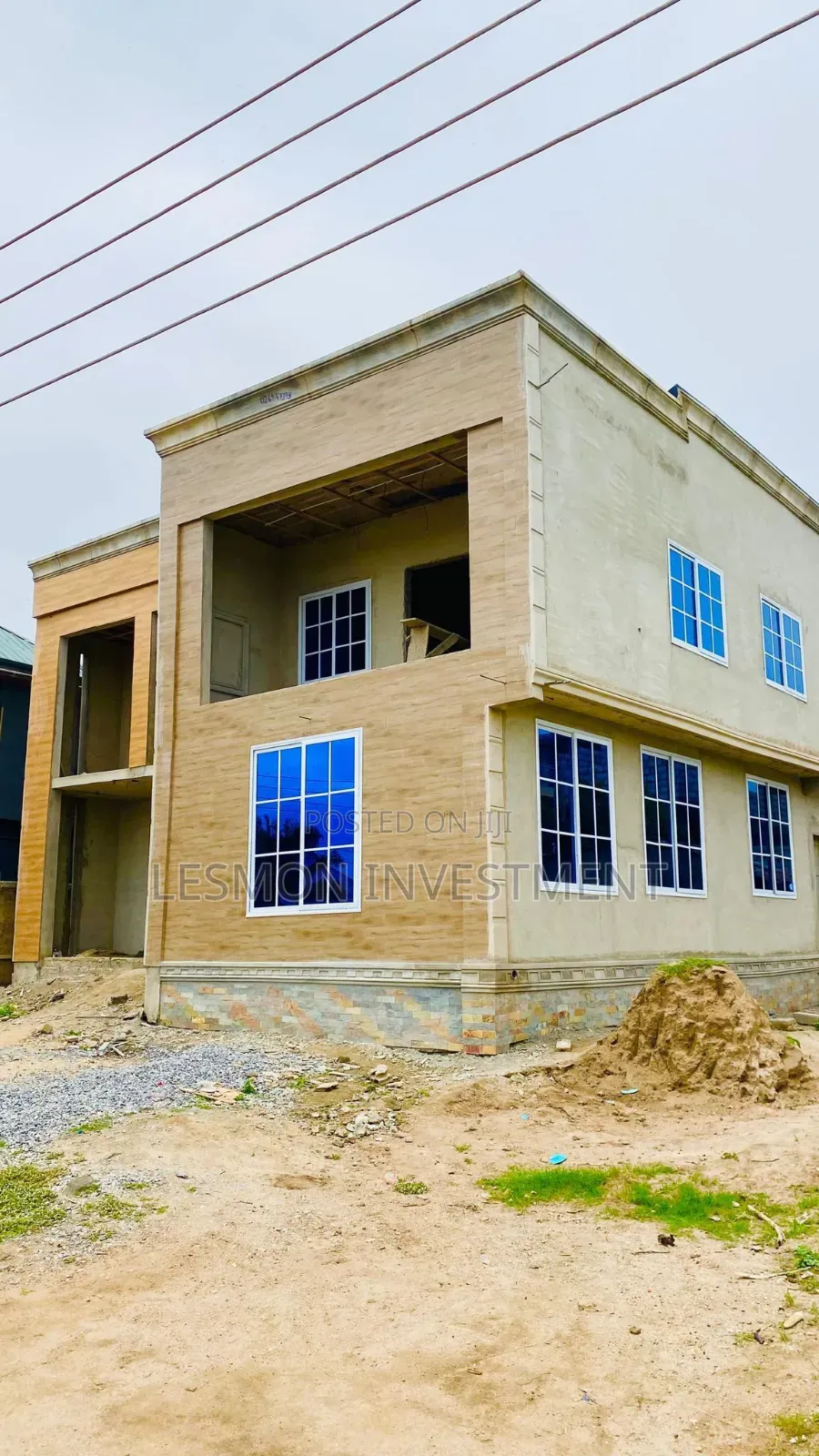 5bdrm House in Lesmon Investment, Pokuase for sale