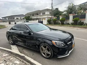 Mercedes-Benz C300 2016 Black