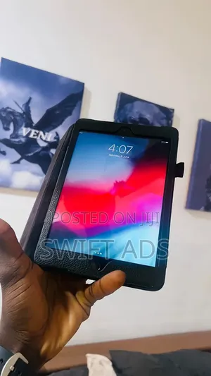 Apple iPad mini 3 128 GB Gray