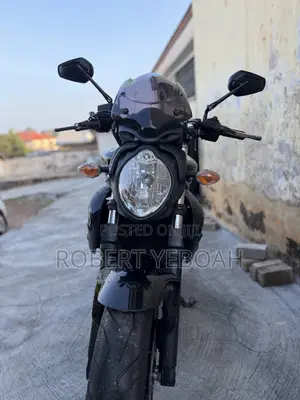 Suzuki SFV650 2015 Black