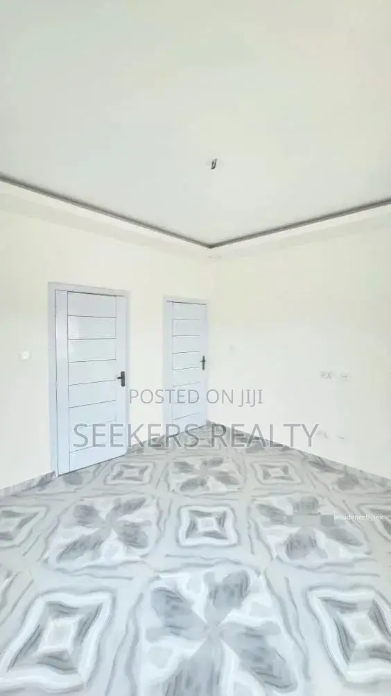 3bdrm House in Seekers Realty, Baatsona Total for sale