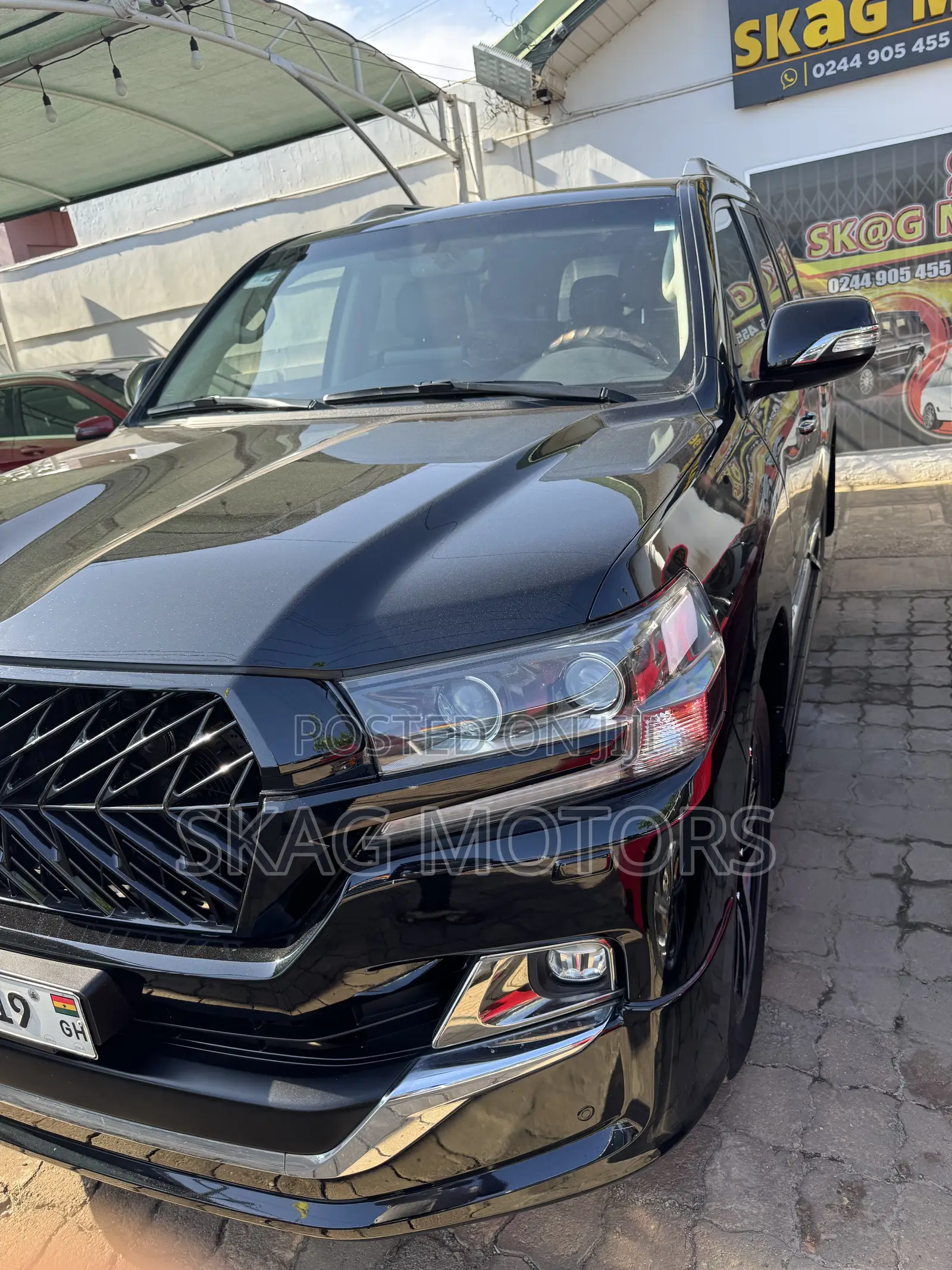 Toyota Land Cruiser 4.0 V6 GXR 2019 Black