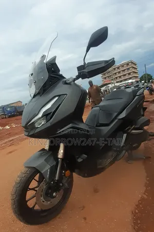 Honda 2025 Gray