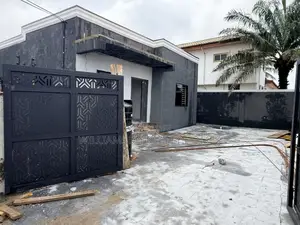 3bdrm House in Community 18 Area, Spintex for sale