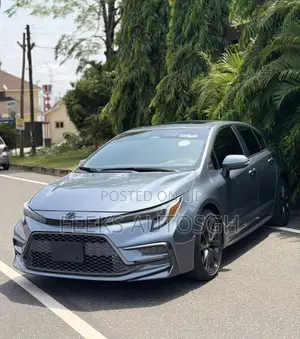 Toyota Corolla SE 2024 Blue