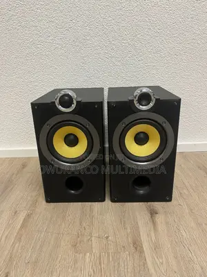 Philips DCD Sounding Speakers Cabinet With Bass Reflex
