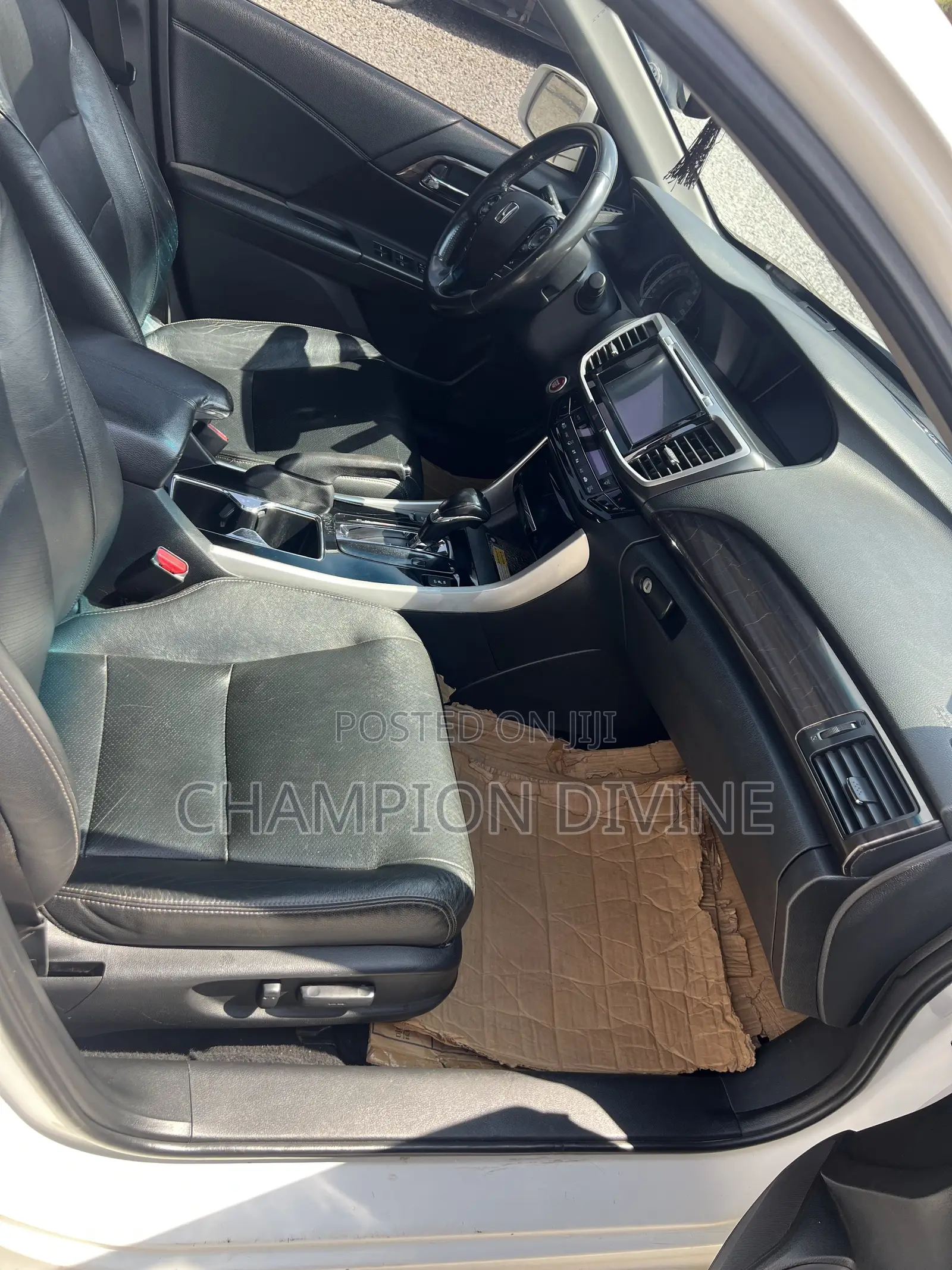 Honda Accord 2017 White