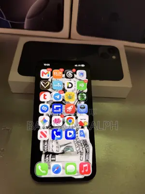 Apple iPhone 13 128 GB Black