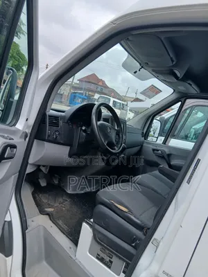 Mercedes-Benz Sprinter 2012 White