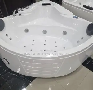 Luxury Jacuzzi Bathtub – Your Personal Home Spa Experience