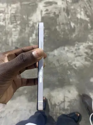 Apple iPhone 12 64 GB White