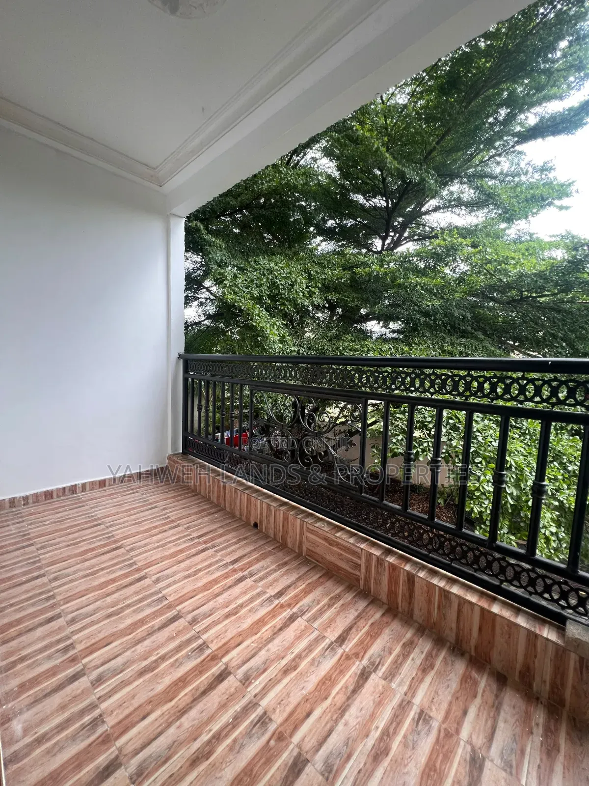 1bdrm Apartment in Baatsona Total for rent