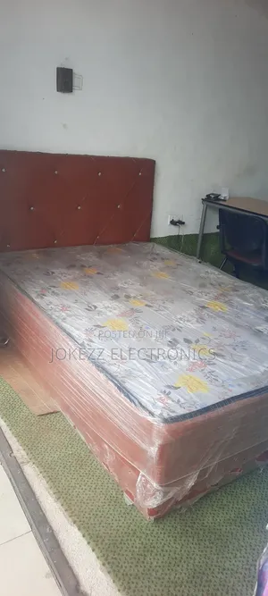 Original Complete Bed With Leather Covered
