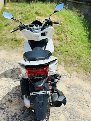 Honda 2016 White