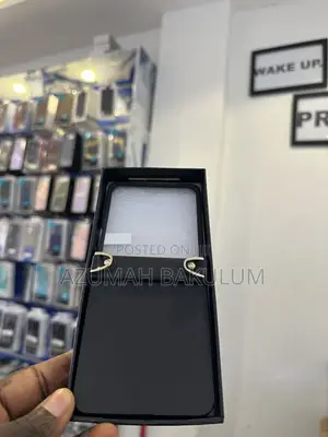 Samsung Galaxy Z Flip 7 Back Cover
