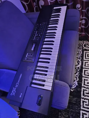 Roland Xp10