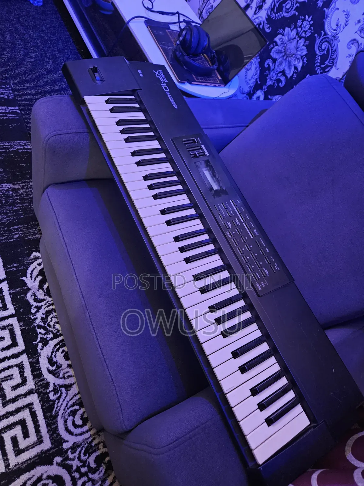Roland Xp10