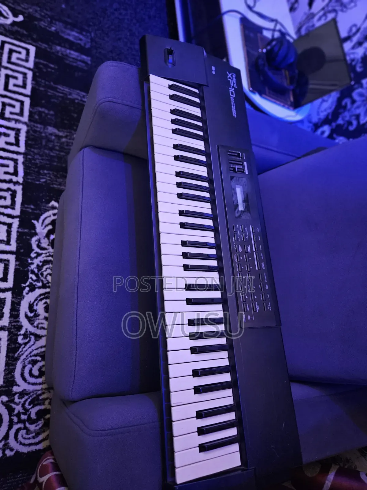 Roland Xp10