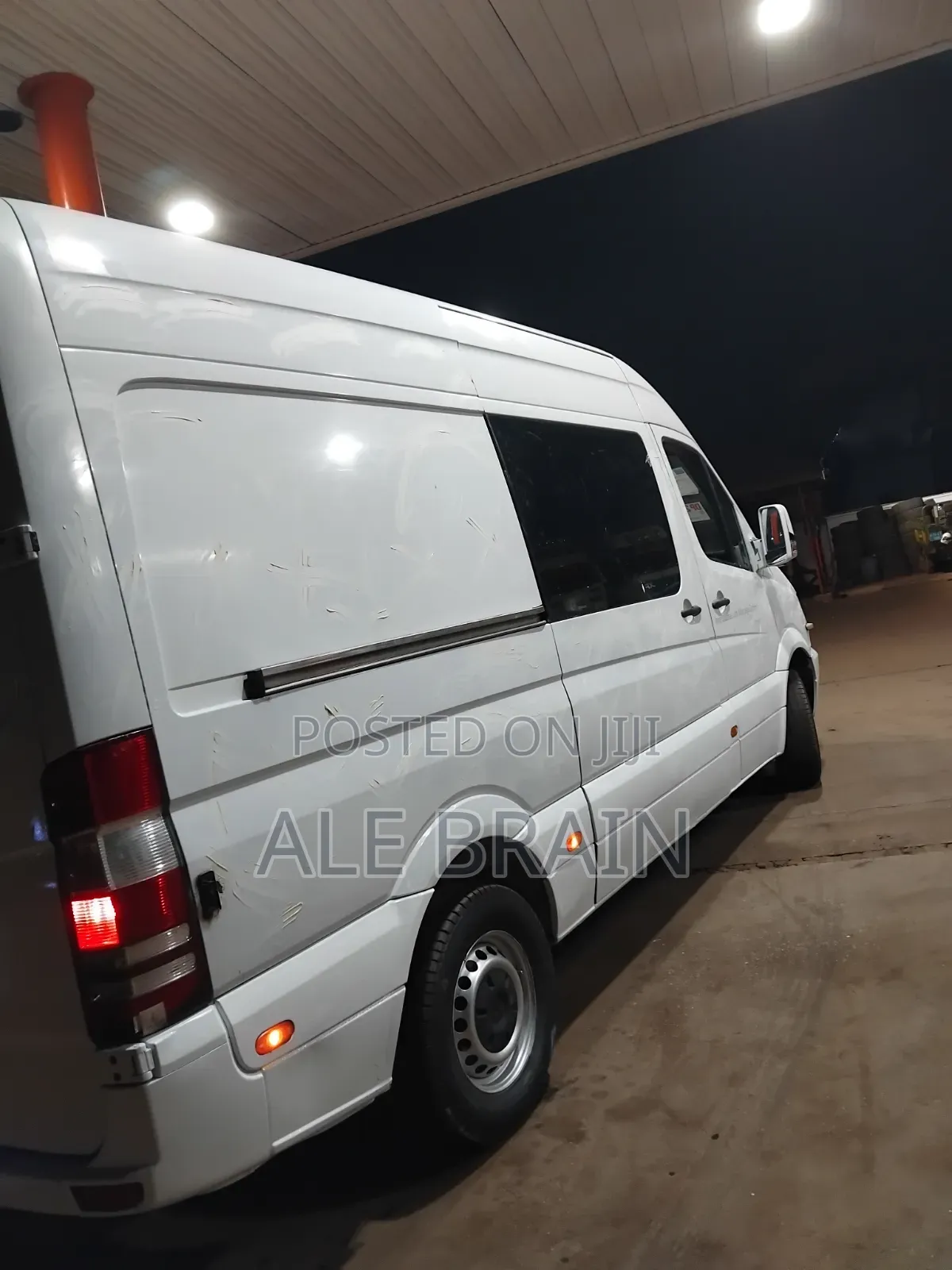 Mercedes-Benz Sprinter 2013 White