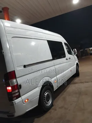 Mercedes-Benz Sprinter 2013 White