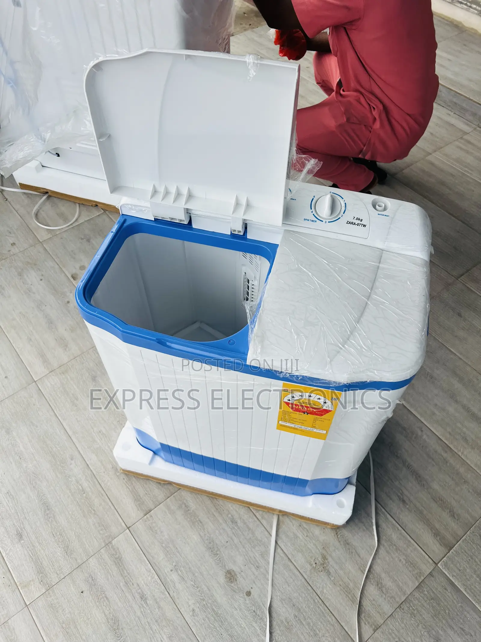 Compact Design 7kg Topload Twintub Semi Automatic 7kg Zara