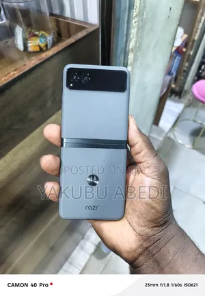 Motorola Razr 40 128 GB Gray