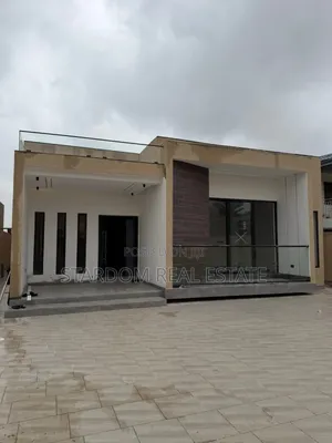 3bdrm Bungalow in Lakeside Estate for sale