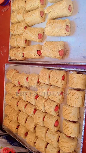 Meat Pie /Sausage Rolls